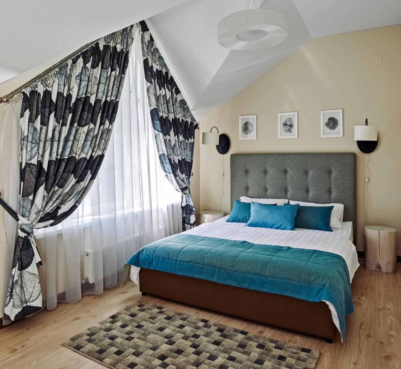 Isloch Park Hotel Rakaw Buitenkant foto